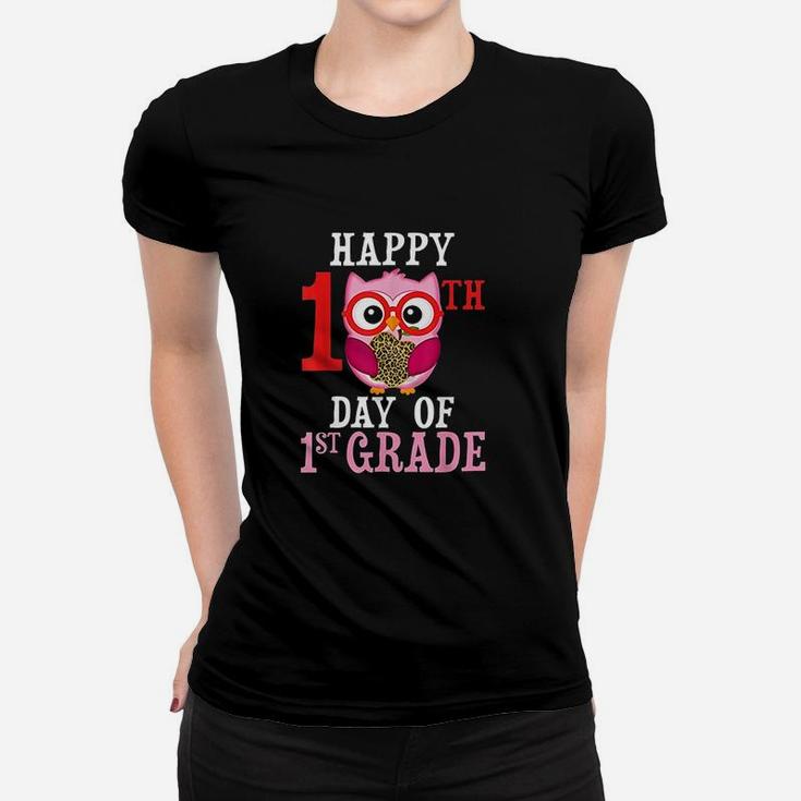 Happy 100Th Day Of First Grade Owl Cute Teacher Student Girl Women T-shirt