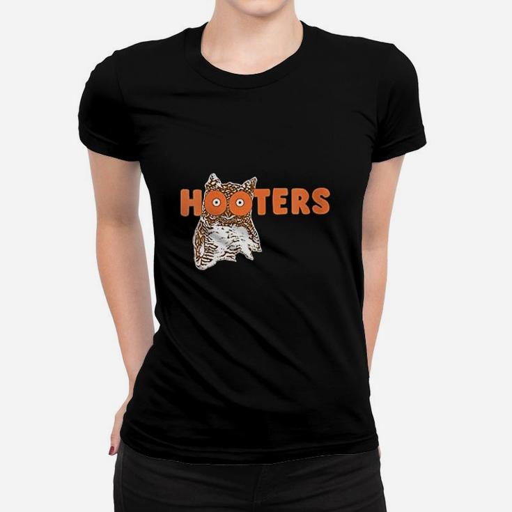 Hooters Retro Women T-shirt