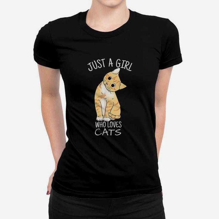 Just A Girl Who Loves Cats Women T-shirt