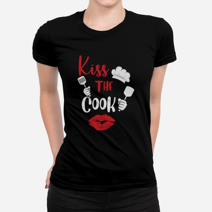 Kiss The Cook Gift For Valentine Happy Valentines Day Women T-shirt
