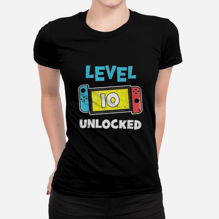 Level 10 Unlocked Gamer 10Th Birthday Gift Video Game Lovers Women T-shirt