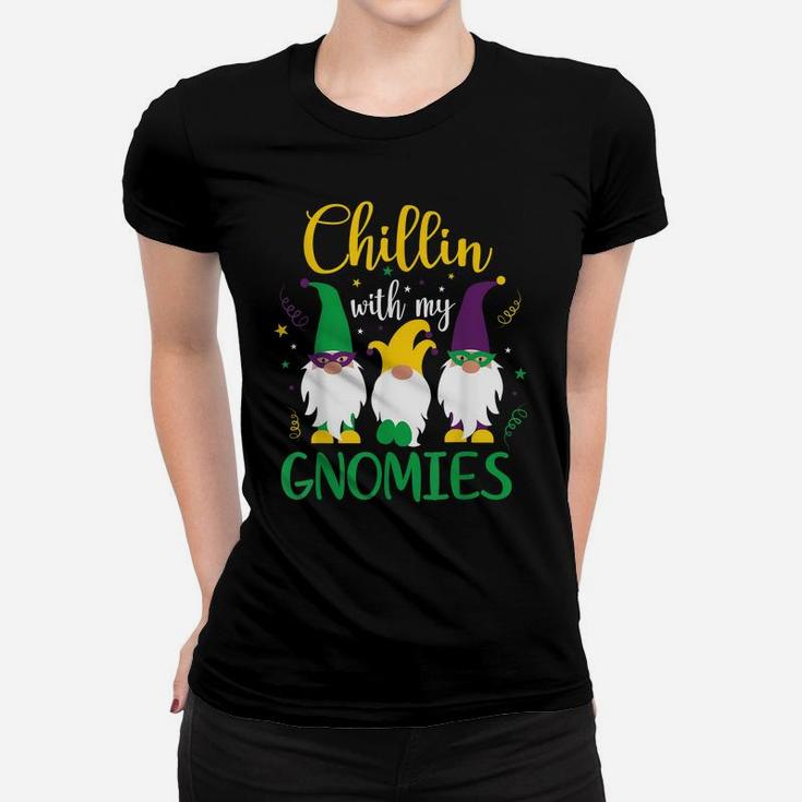 Mardi Gras Chillin With My Gnomies Cute Gnome Women T-shirt