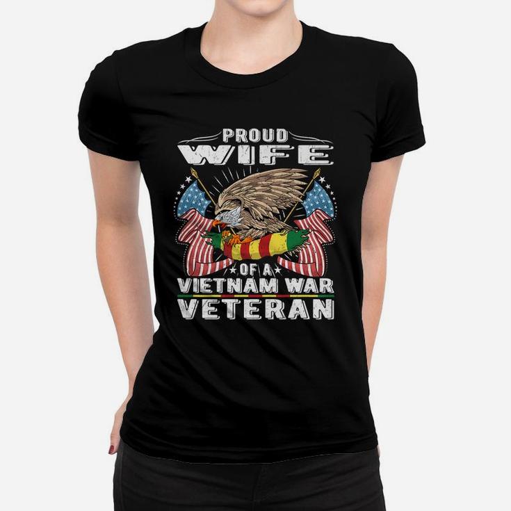 Proud Wife Of Vietnam War Veteran Military Vet's Spouse Gift Women T-shirt
