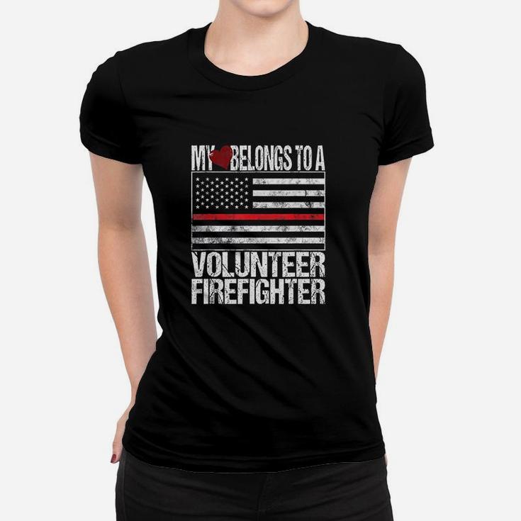 Red Line Flag Fireman Wife Girlfriend Volunteer Firefighter Women T-shirt