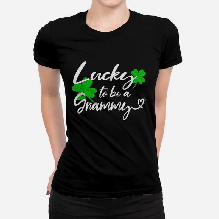 St Patricks Day Funny Gifts Lucky To Be A Grammy Women T-shirt