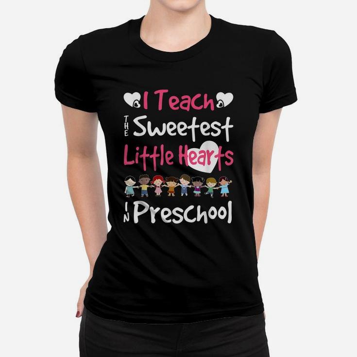 Valentines Day Preschool Teacher For Teachers In Love Gift Women T-shirt