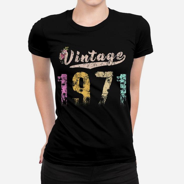 Vintage 1971 Floral Birthday For Women Girls Gifts Women T-shirt