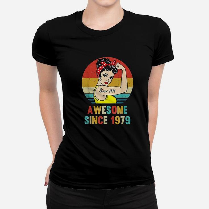 Vintage 42Nd Birthday 1979 Women Gift For 42 Year Old Women T-shirt