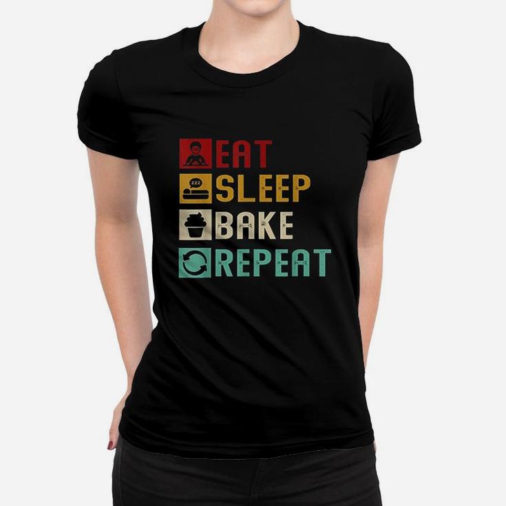 Vintage Eat Sleep Bake Repeat Funny Baking Baker Bakery Gift Women T-shirt