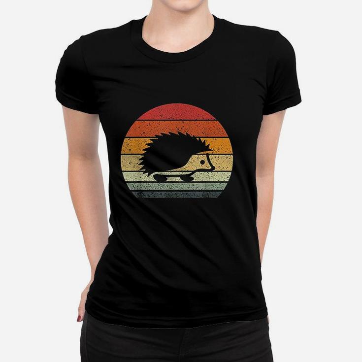 Vintage Retro Sunset Hedgehog Women T-shirt