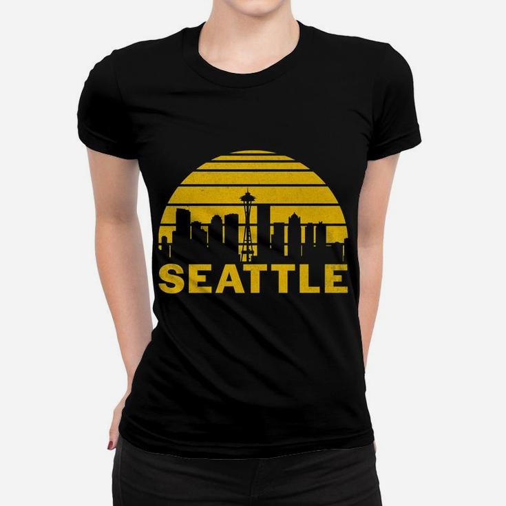 Vintage Seattle Washington Cityscape Retro Women T-shirt