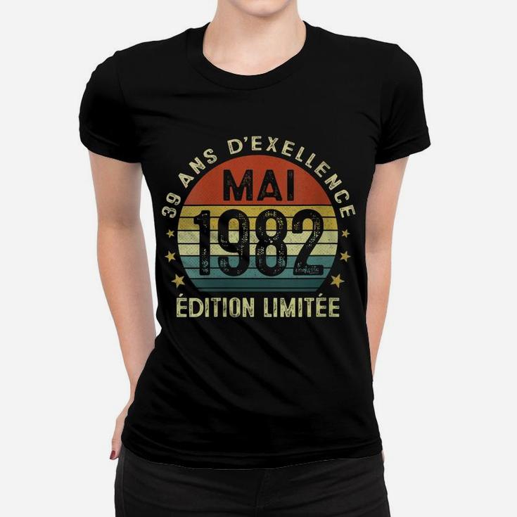 Womens 39 Years Birthday Man Vintage Made In May 1982 Women T-shirt