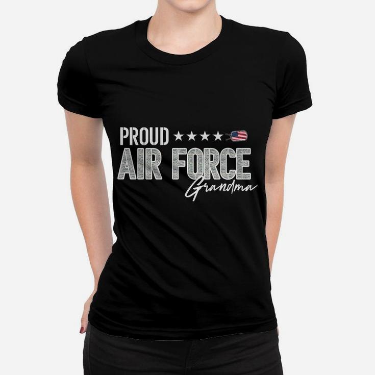 Womens Proud Air Force Grandma For Grandmothers Of Airmen And Vets Women T-shirt