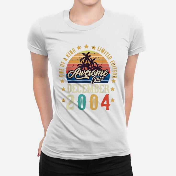 Awesome Since December 2004 Vintage 17Th Birthday Women T-shirt