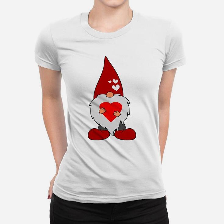 Cute Valentines Day Holiday Gnome With Love Heart Gift Women T-shirt