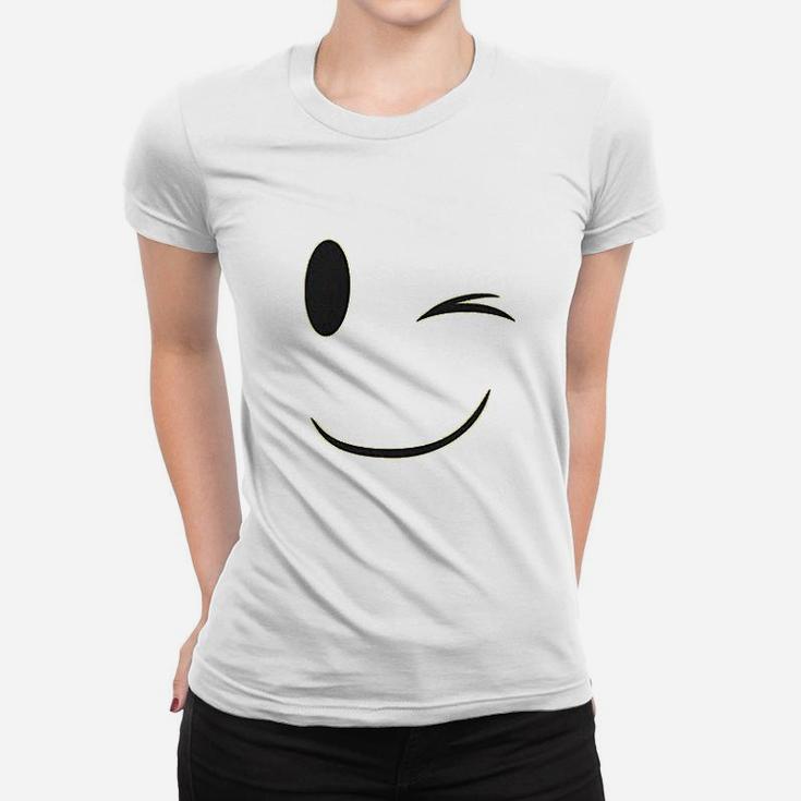 Emoticon Smile Face Women T-shirt
