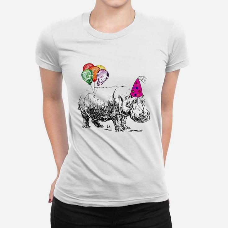 Hippo Wearing A Birthday Hat With Party Balloons Par Women T-shirt