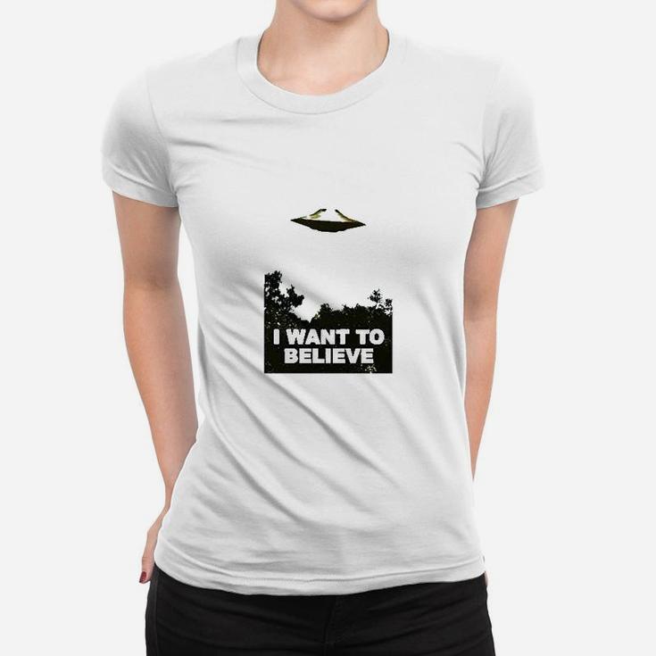 I Want To Believe Area  51 Ufo Alien Abduction Women T-shirt