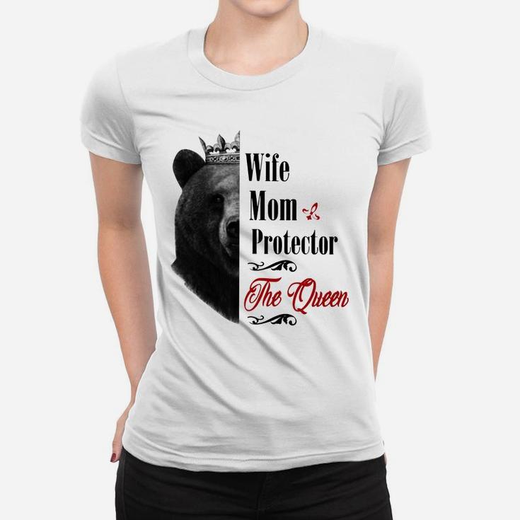 Mommy Queen Bear Wife Mom Protector Queen Mothers Day Gift Sweatshirt Women T-shirt