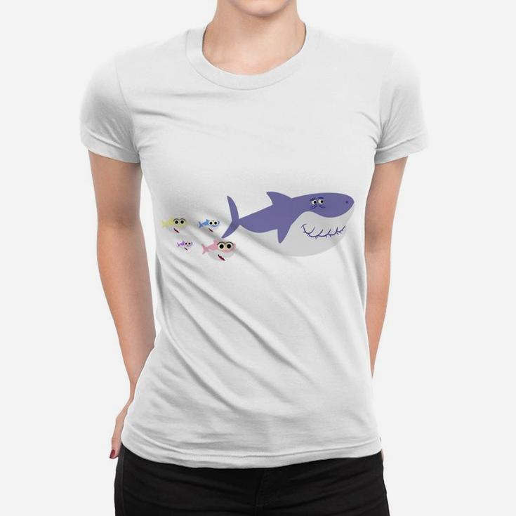 Papa Shark Doo Doo Christmas Gift Matching Family Pjs & Women T-shirt