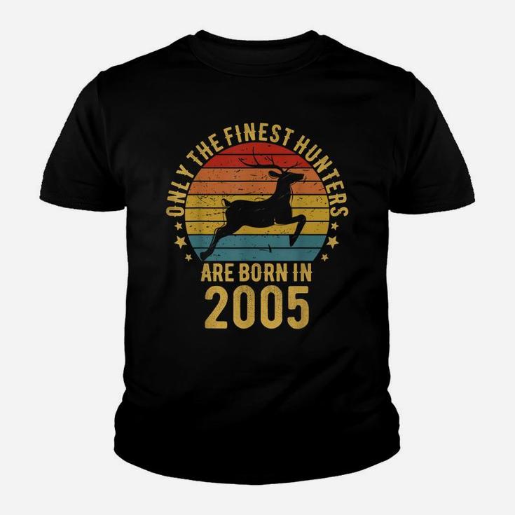 16 Year Old Hunter Deer 16Th Birthday Born In 2005 Hunting Youth T-shirt