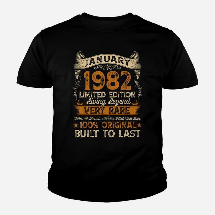 39Th Birthday Gift 39 Years Old Retro Vintage January 1982 Youth T-shirt