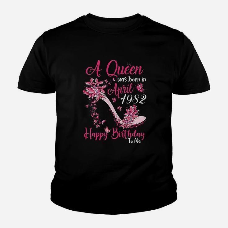 A Queen Was Born In April 1982 39Th Birthday Youth T-shirt