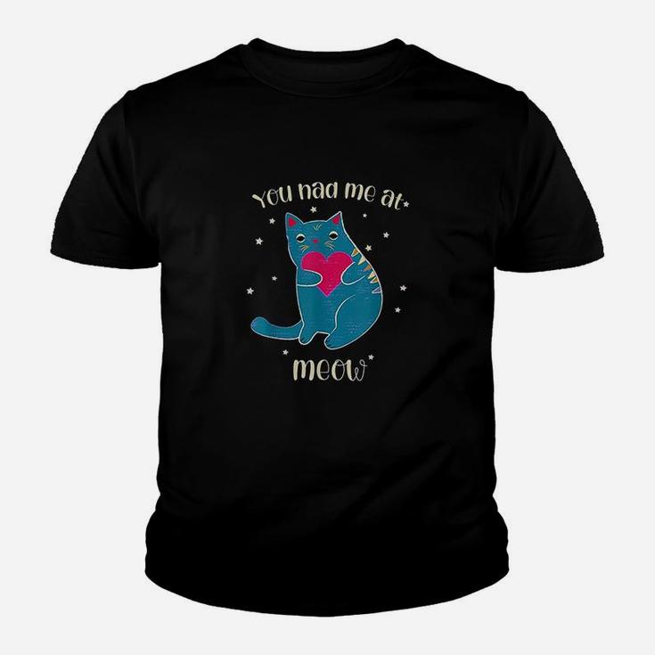 Cute Cat Sits Holding Red Heart You Had Me At Meow Kitten Youth T-shirt