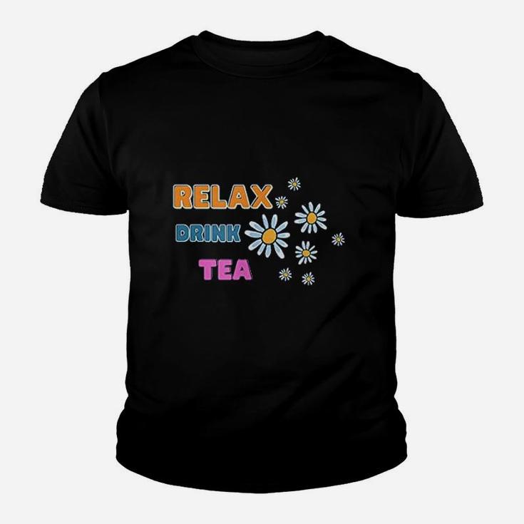 Cute Tea Drinker And Chamomile Tea Lover Youth T-shirt