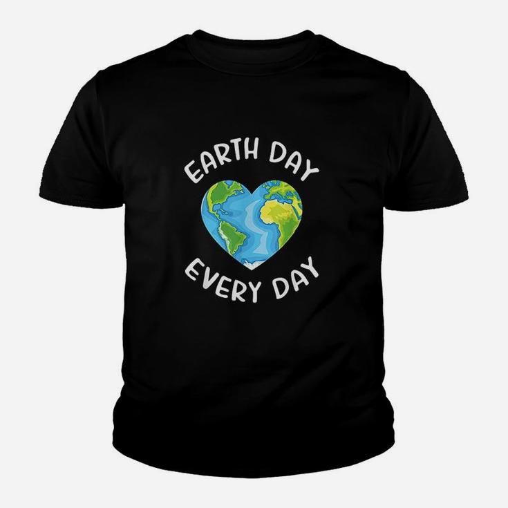 Earth Day Everyday Cute Heart Planet Youth T-shirt