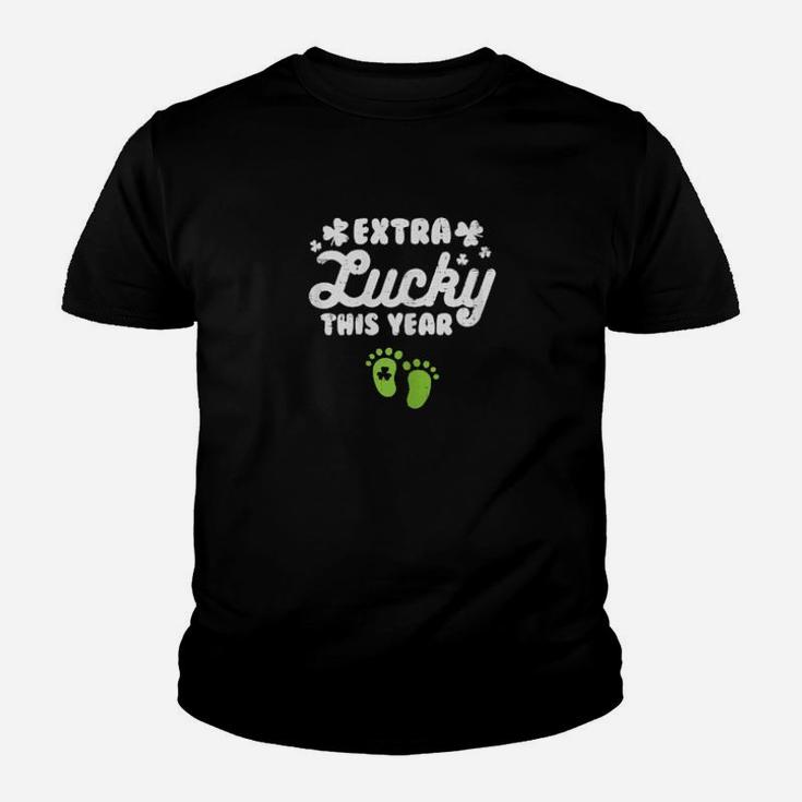 Extra Lucky St Patricks Day Pregnancy Announcement Mom Youth T-shirt