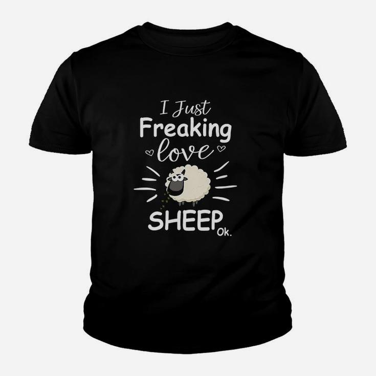 I Just Freaking Love Sheep Youth T-shirt