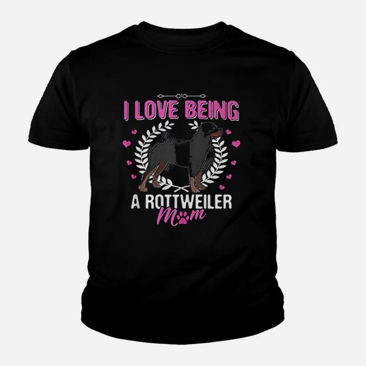 I Love Being A Rottweiler Mom Rottweiler Dog Mama Mommy Youth T-shirt