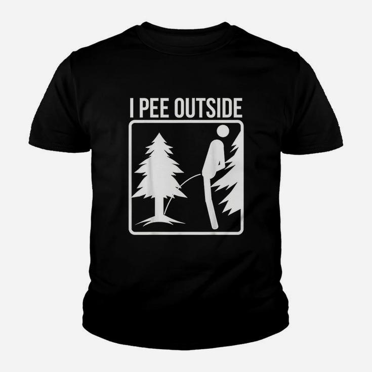 I Pi Outside  Cute Take A Leak Out Youth T-shirt