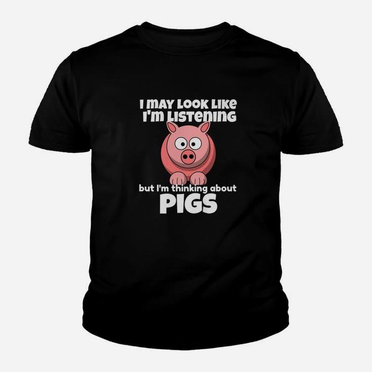Im Thinking About Pigs Funny Pigs Youth T-shirt