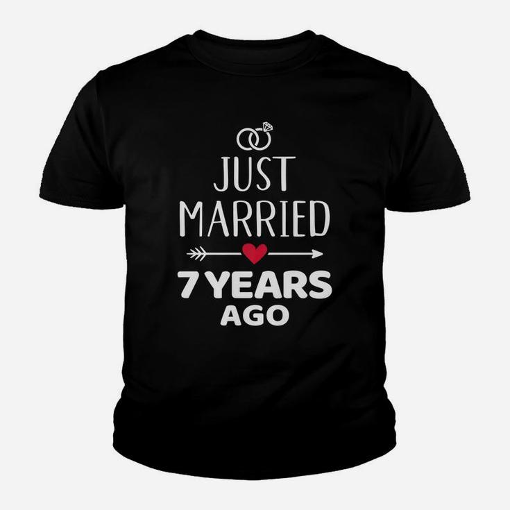 Just Married 7 Years Ago 7Th Wedding Anniversary Youth T-shirt