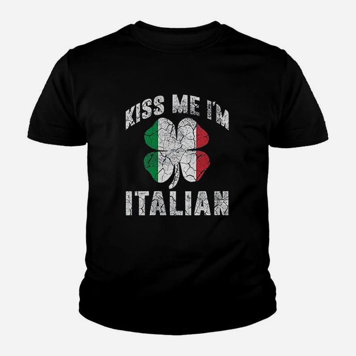 Kiss Me Im Italian Vintage Green Shamrock St Patricks Day Youth T-shirt