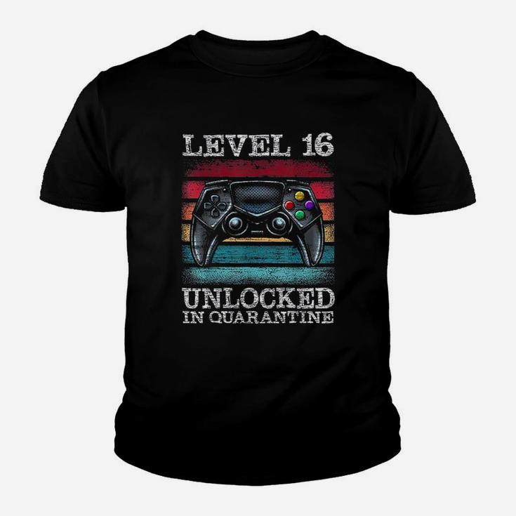 Level 16 Unlocked Gamer 16Th Birthday Teenager Youth T-shirt