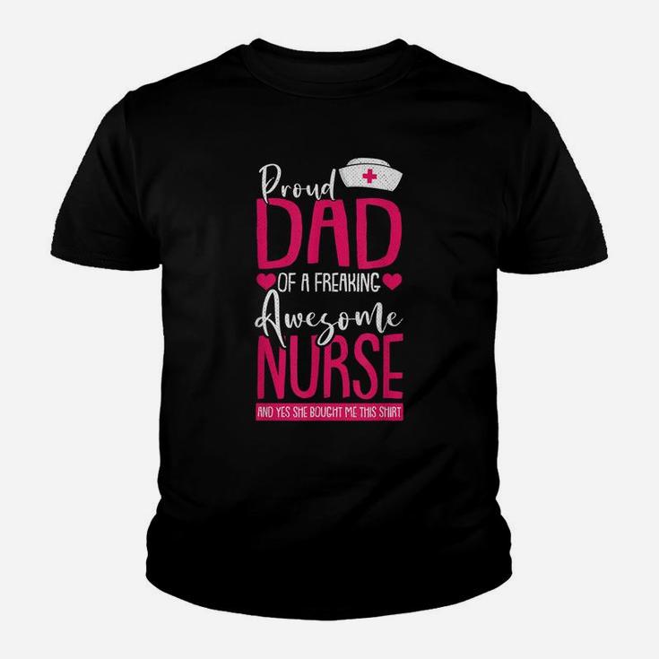 Mens Proud Dad Of A Nurse Funny Daddy Papa Pops Father Men Gift Youth T-shirt