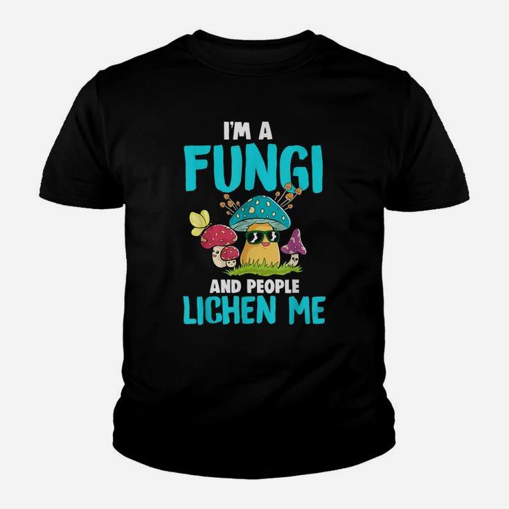 Mushroom Lover Gifts For Foraging Fungi Hunting Men Youth T-shirt