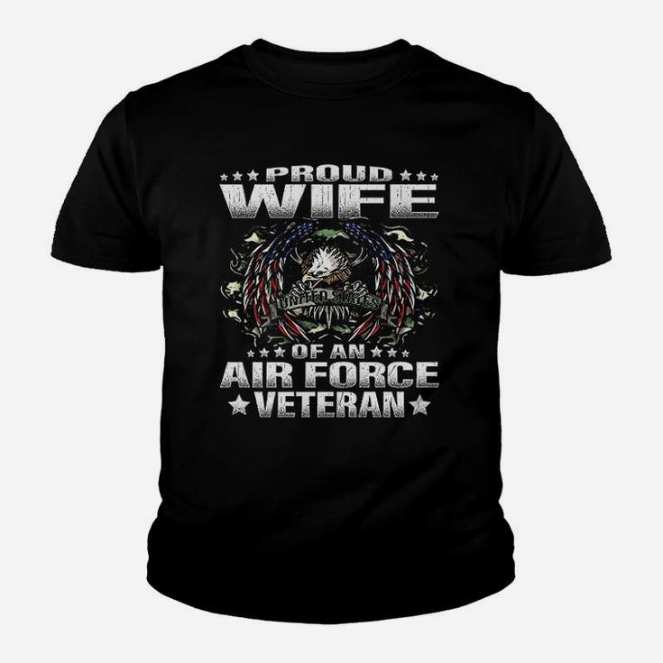 Proud Wife Of An Air Force Veteran Military Vet Spouse Gifts Youth T-shirt