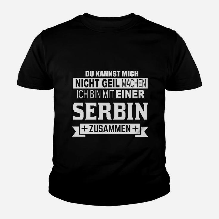 Stolzes Schwarz Kinder Tshirt für serbische Partnerin, Liebeserklärung Tee