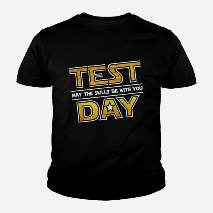 Test Day Testing May The Skills Be With You School Teacher Youth T-shirt