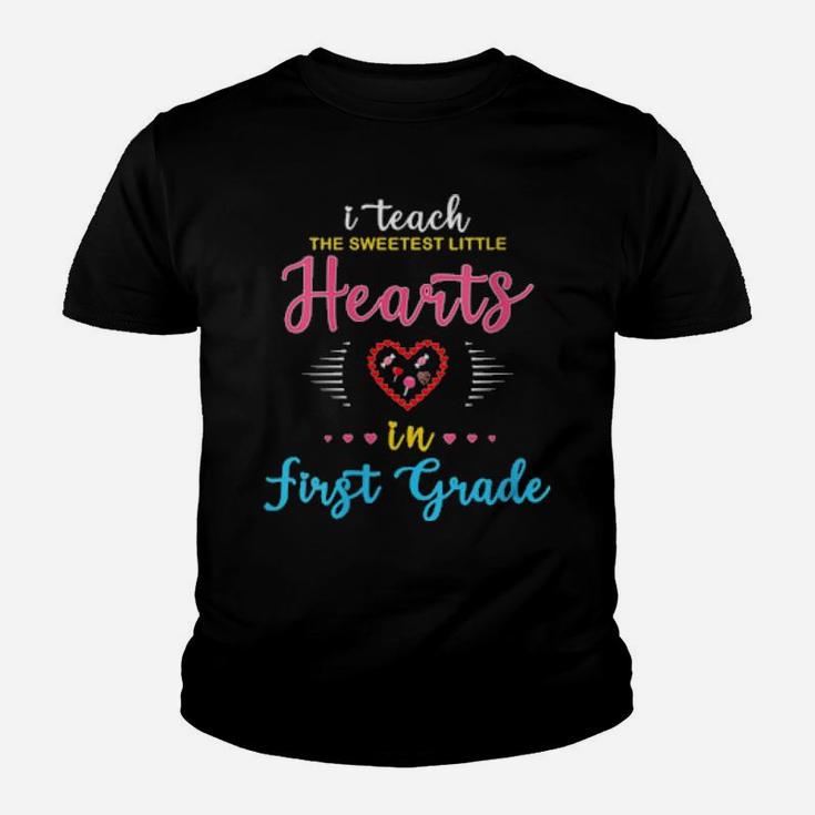 Valentines Day Teacher First 1St Gradecute Hearts Teach Youth T-shirt