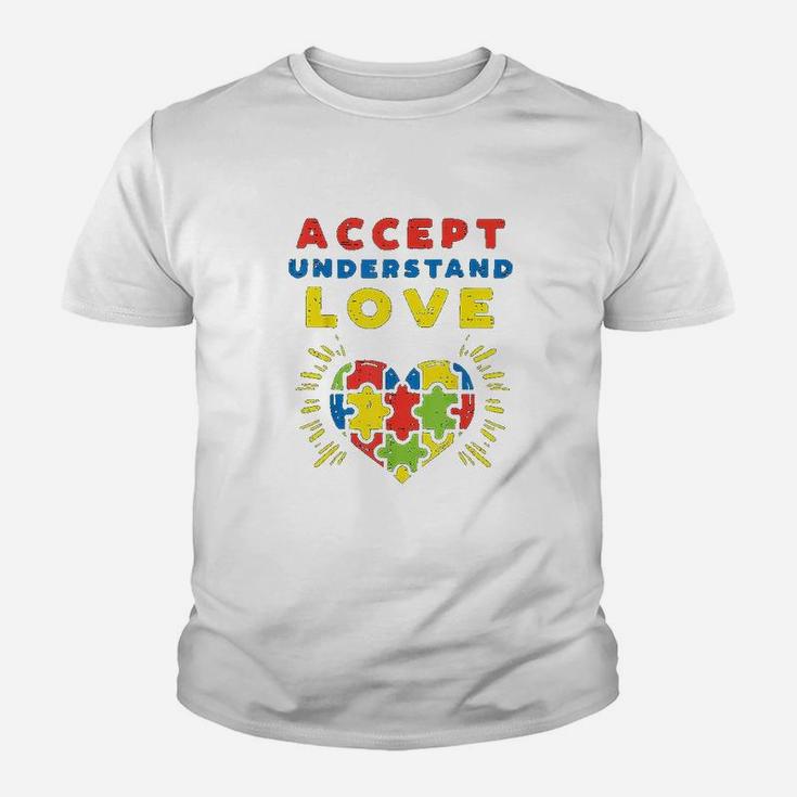 Accept Understand Love Puzzle Heart Awareness Mom Dad Youth T-shirt