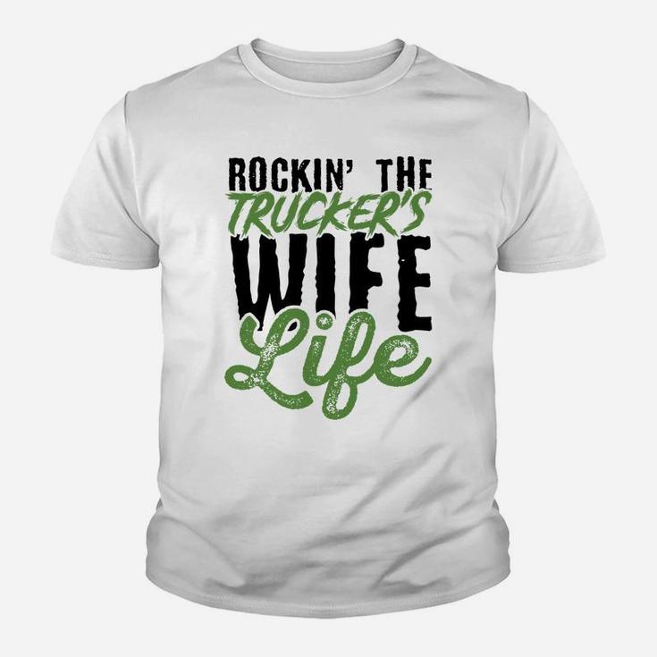 Rocking The Truckers Wife Life Semi-Trailer 18 Wheeler Youth T-shirt