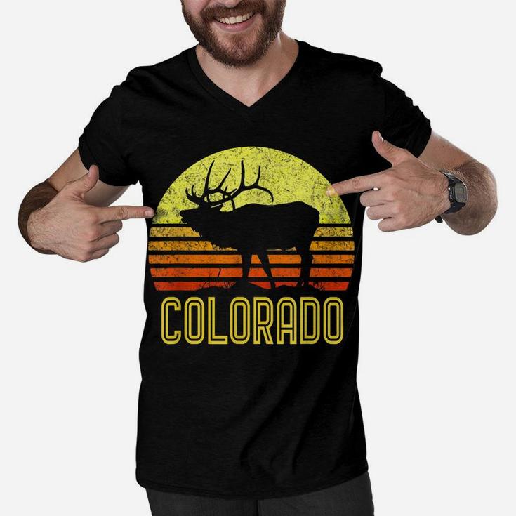 Colorado Elk Hunter Dad Vintage Retro Sun Bow Hunting Gift Men V-Neck Tshirt