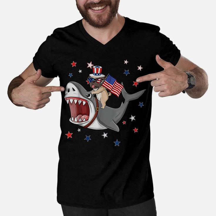 Funny Pug Shark 4Th Of July Dog Mom Dad Puppy Lover Men V-Neck Tshirt
