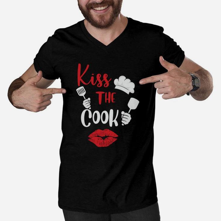 Kiss The Cook Gift For Valentine Happy Valentines Day Men V-Neck Tshirt