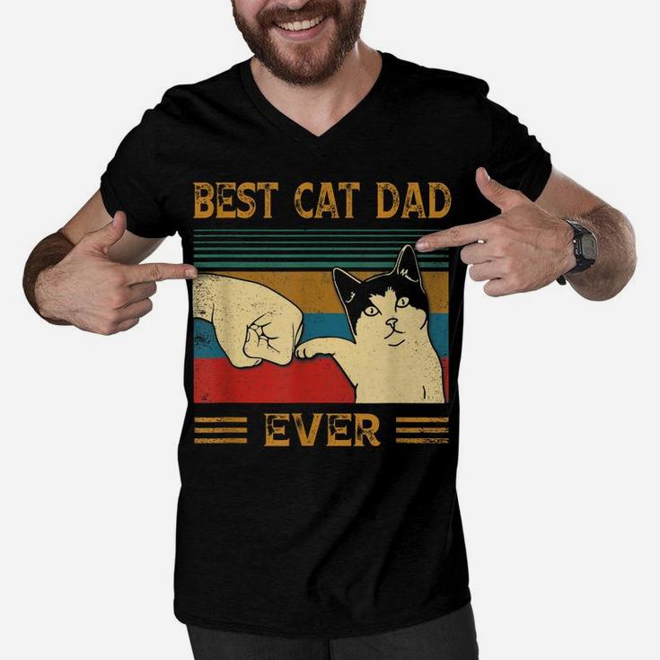 Mens Best Cat Dad Ever Bump Fist Funny Cat Daddy Gift Vintage Men V-Neck Tshirt